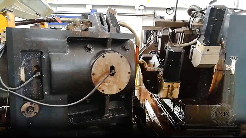 直齒錐齒輪-銑齒2